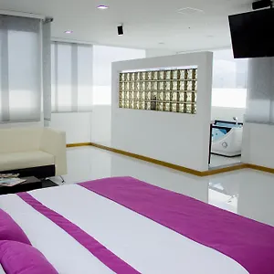 Hotel San Antonio Plaza